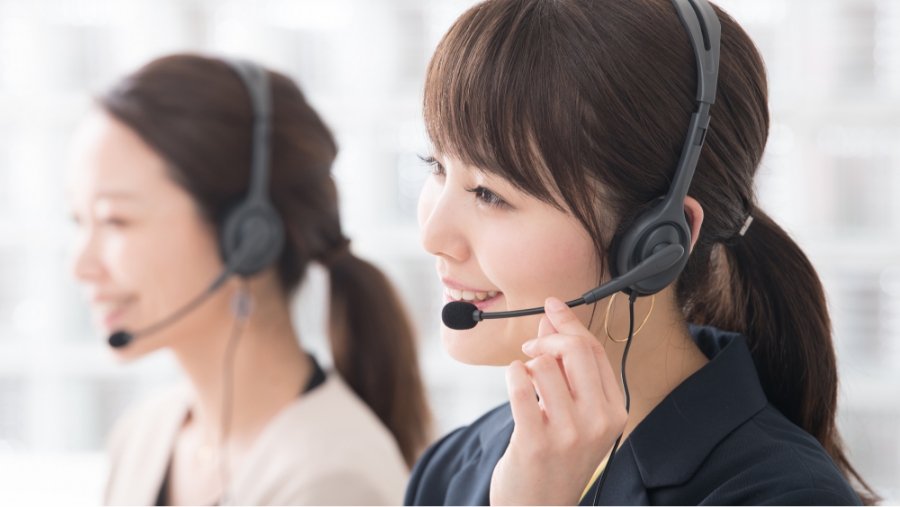 エンドユーザー向けの技術的なサポートを提供